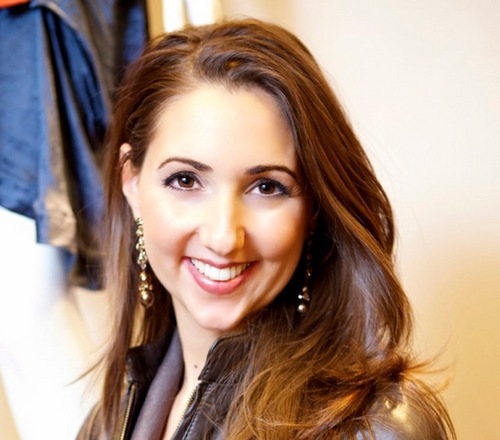 Personal fashion stylist bringing fabulous to the Rockies.