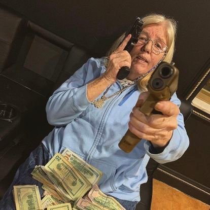 pussy_s_layerrr's profile picture. 💬