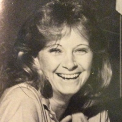 FormerRepub1206's profile picture. 1st career-hi school Am history teacher,2nd-healthcare software;40+yrs Recovering Repub voted 4 Hillary,❤️s beagles, @ProjectLincoln & anything Pat Conroy.🌊💙