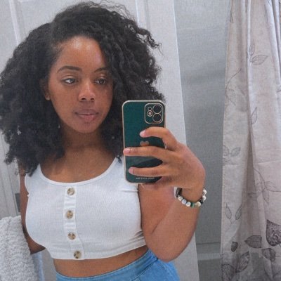 The__sweeetest's profile picture. 