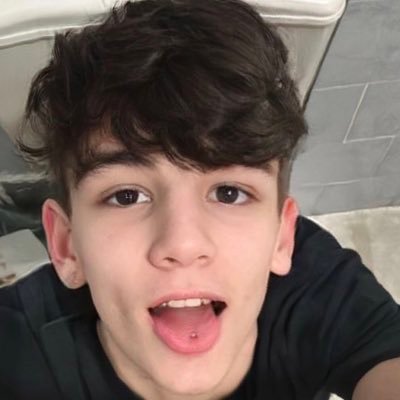 Gavin2069's profile picture. 182-72-1 🍌喜欢薄肌小哥