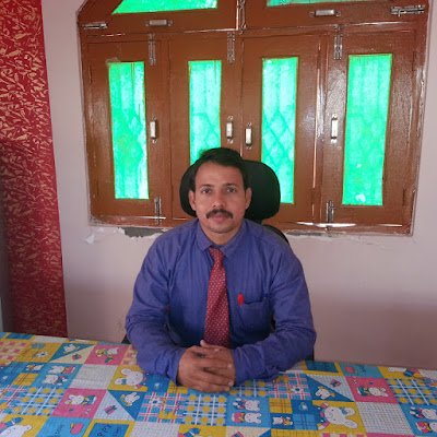 SkpAzm's profile picture. 
