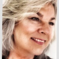 Mona Tirén(@monaltiren) 's Twitter Profile Photo Mona Tirén(@monaltiren) 's Twitter Profile Photo