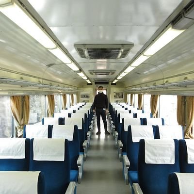 50歳♂️娘二人の父
📓国内旅行業務取扱主任📓ケアストレスカウンセラー📓心理学検定特1級🍀元不登校の親🍀睡眠麻痺経験者・睡眠時無呼吸症候群🍀趣味はスポーツ観戦(フロンターレ・ファイターズ)、乗り鉄、読書、低山ハイキング、温泉、サウナ🌟経験と知識を生かし「睡眠ファースト」の精神で発信してまいります!!