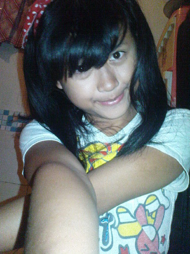 riaaaff_riaanni's profile picture. 7f ♥ 8c ♥ 22 JHS | pleace follow me | follback.? Mentions duluu ☺