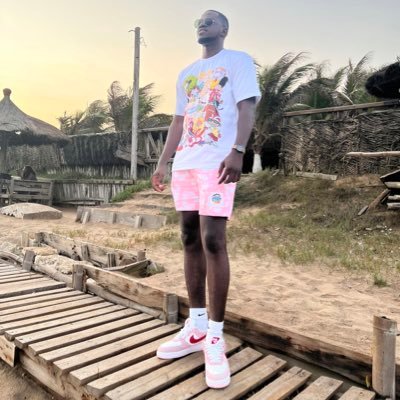 Deefourjnr's profile picture. 