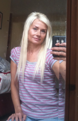 Izobel96's profile picture. Dog walker, bad artist (ever hoping to imrpove!)