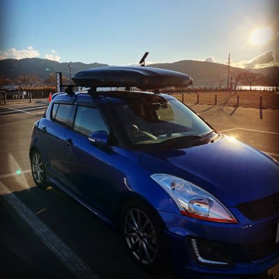 趣味はベース・ギター、スノボー、キャンプ、バレー、バスケ、車いじりです。 気軽にフォローしてください。 Twitterでは分からないことだらけですがよろしくお願いします。YouTubeやってます。 是非、ご視聴ください。