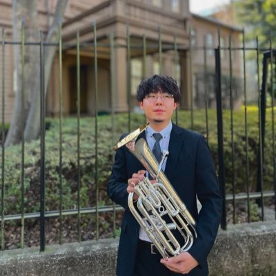 Euphogawa_OwO_'s profile picture. 流山市出身 足立学園と東京藝術大学と東京藝術大学大学院を卒業しました。ユーフォニアム・フリコルノバッソ奏者で新米バリトン奏者。御用件、御依頼はDMもしくは以下までご連絡よろしくお願いいたします。 euphogawa@gmail.com