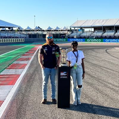 hey_trae's profile picture. not funny.