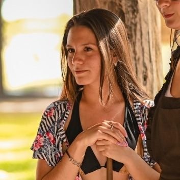 abriortz's profile picture. 💫21 𝘺𝘦𝘢𝘳𝘴 𝘰𝘭𝘥.
💫.ʍǝıʌ ɟo ʇuıod ɹǝɥʇouɐ ɯoɹℲ
💫𝘕𝘰, 𝘸𝘦 𝘥𝘰𝘯'𝘵 𝘩𝘢𝘷𝘦 𝘵𝘰 𝘸𝘰𝘳𝘳𝘺 𝘯𝘦𝘷𝘦𝘳 𝘪𝘯 𝘢 𝘩𝘶𝘳𝘳𝘺.