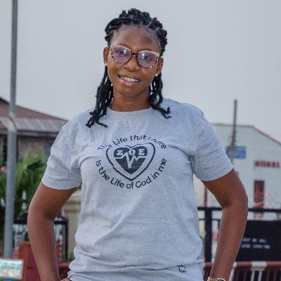 queeniedesigns_'s profile picture. Graphic Design, T-shirt Design, Corporate and Event Flyers, Printing and More.