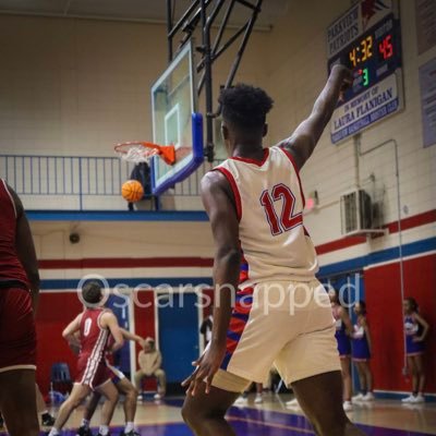 c/o 2024, 6”4 forward... Little Rock Parkview magnet high school Khylinporchia@gmail.com