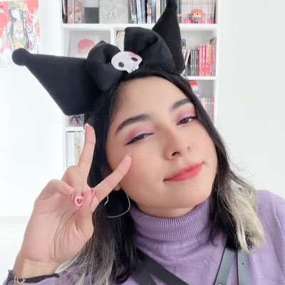 B💜| 28 | Kawaii & Makeup Lover | she/her 💌 b.onpointeblog@gmail.com https://t.co/O19lpAWVvH