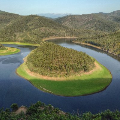 Esta página publica información variada sobre la gestión de un bien tan importante como es el agua en Extremadura.
