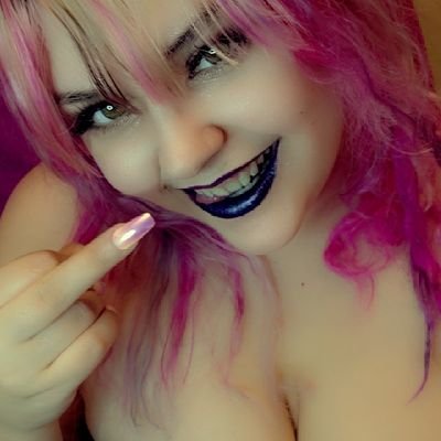 Your weird witch nextdoor ✨

Trippy ♡ Gamer ♡ memes ♡ switch ♡ Artsy gal ♡ cosplay ♡ love witch ♡hard kinks♡

Click for hardcore taboo!  https://t.co/OVR23gicdc