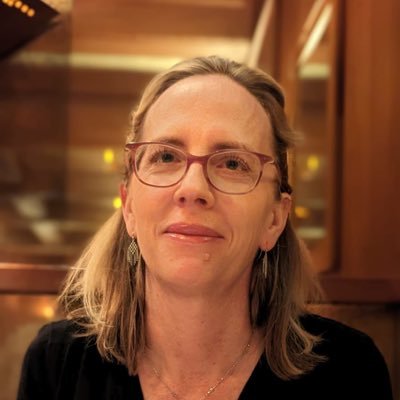 MaggieFRobinson's profile picture. 