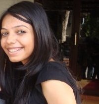 modynotmodi's profile picture. Love stories, not necessarily love stories.