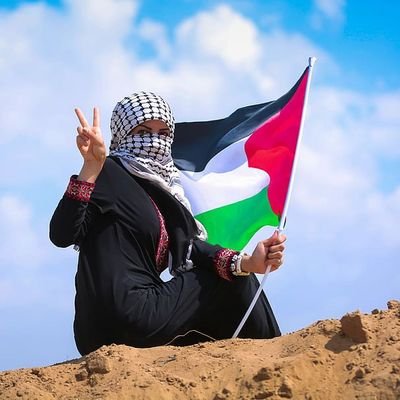 Palestinian 🇵🇸 .. I hope you stand by me .. 💪 I love everyone ❤️