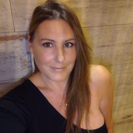 MarcelaGFE's profile picture. Agencia Creativa - Marketing Digital & Social Media - Gestión Comercial de Equipos - Coach Ontológico - ICF - Apasionada - Adaptable a los cambios   @marcelage