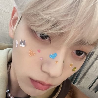 lonely boy enthusiast : btxt shooter . engenes, 127zens, and stays dnfi !! was @rkivesgyu —