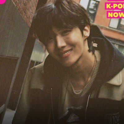 smilefairyjhs's profile picture. 180923 190519 | Proud Deaf ARMY & a lifelong Star Wars fan 🤍