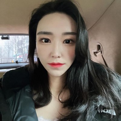 gimseoh42214942's profile picture. 맞팔 부탁드려욤 좋은 대화친구 되였음 좋겠어용