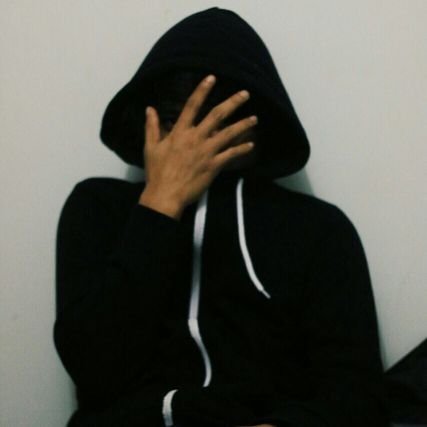 iammuadz's profile picture. Dunia ini hanya palsu