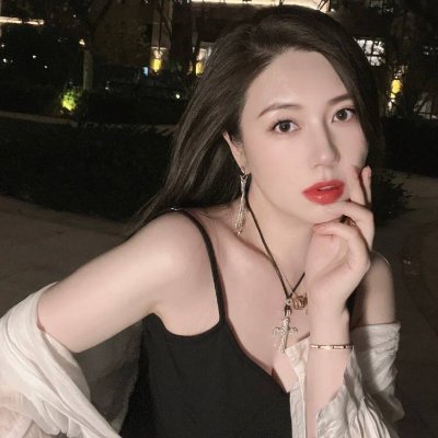 Cryptocurrency enthusiasts, travel, diving, swimming, skiing, food, golf 😊🥰🙋♀️👏