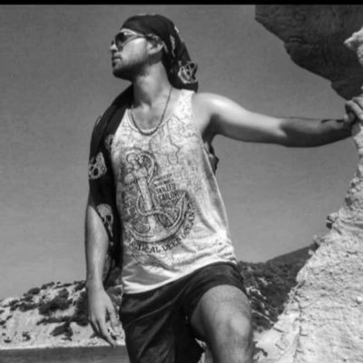 thelrdlstworld's profile picture. ...president of the lost world