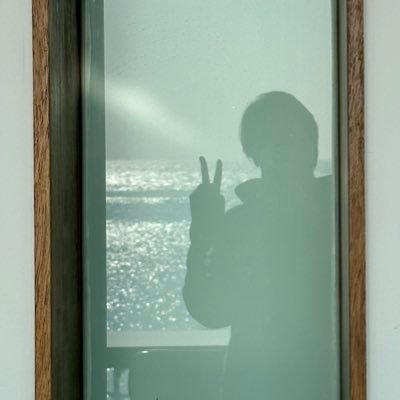 YevongC's profile picture. 게으른 사람.
