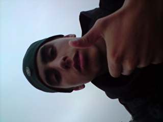 a pessoa que vc pode confiar... voltando a andar de long
.....facebook: celiojr_93@hotmail.com