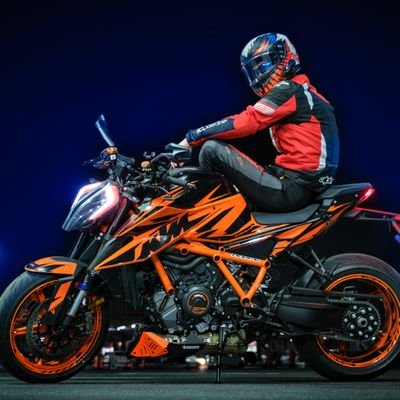 ◆◆KTM 1290 SuperDuke R-EVO 2022  ◆◆GSXS750 2017   ◆◆(F3 800RC 2019盗難💢)
◆◆FUJIFILM XH2S  バイク・ねこ写真
◆◆本州四端 1週間以内に踏破 R4.10