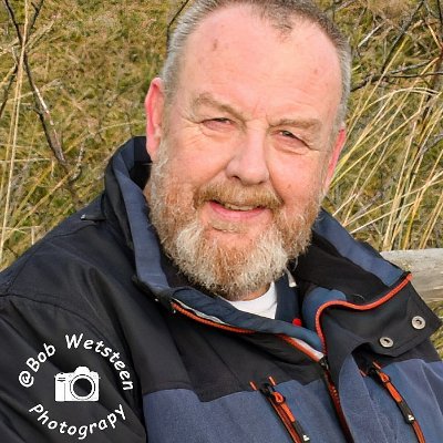 Bob Wetsteen fotografie,  natuur, mensen/ modellen en kunst. Groene en blauwe achtergrond. geboren op Texel. den Burg. https://t.co/vzAyfqJG5o