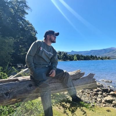 Familia - Amigos - Fútbol. Gamer por naturaleza