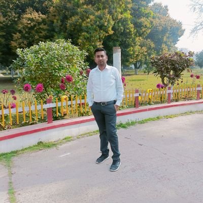Abhishe06762885's profile picture. Abhipost