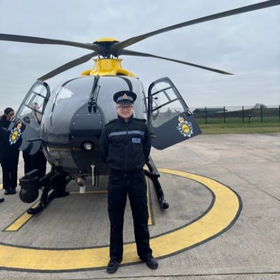 Special Sergeant for @gmpolice 🐝G-Divison🚔All views are my own and crimes should be reported via 101 or 999 and not on here‼️