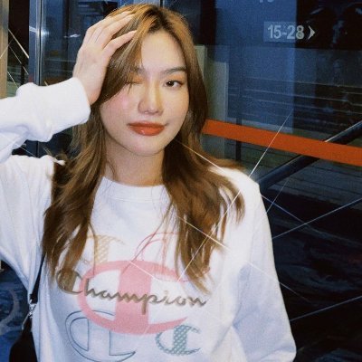 Susanlizzy1998's profile picture. 