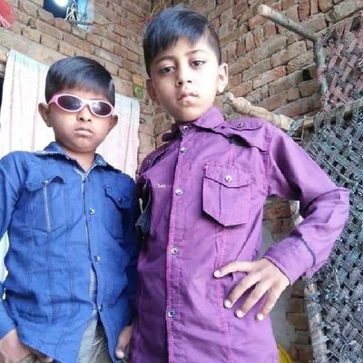 YaseenSardar17's profile picture. 