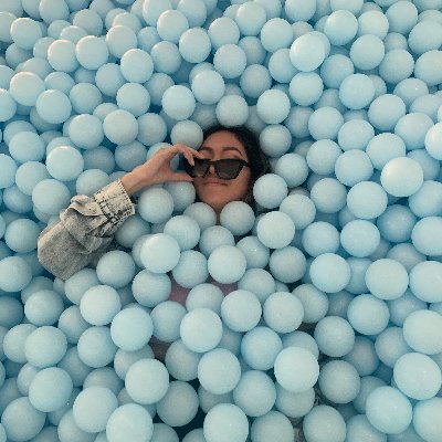 sarahissofly's profile picture. White-passing, femme-presenting, proud queer cat parent