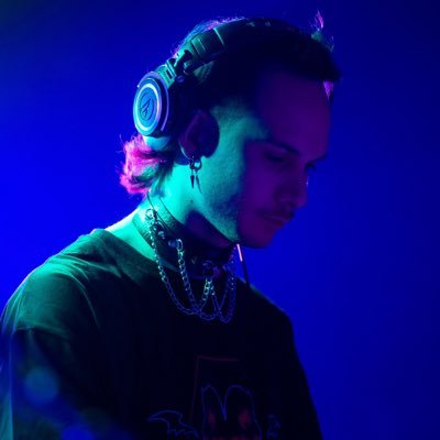 whoismarakkas's profile picture. 💜 https://t.co/8SlPPWSgCs @synergy_oc