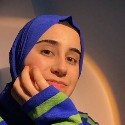 gamzevesaire's profile picture. yaralarım ağır fakat mestim zaferden