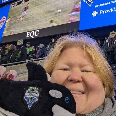 She/her. I'm always drinking seltzer to a Sounders victory. My cat is not just Annie cat. It fills my heart with joy to see you doing so well on your own.