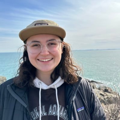 PhD candidate @Northeastern in Marine and Environmental Science @NUMarSci 🌊 pop gen & disease ecology of eastern oysters 🦪🧬 (they/them) 🏳️‍🌈