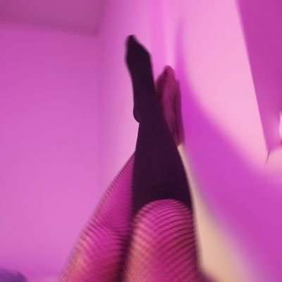 v_hurricane_'s profile picture. 18 yo