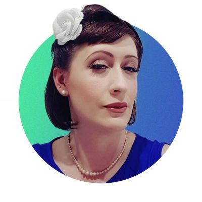 Baking enthusiast, member of swing/boogie woogie vocal group Vintage Belles, mummy and proud NHS worker.