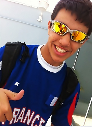 kerorennan's profile picture. ㅤㅤㅤㅤEu cometo erros, mas aprendo com cada um $$ *  TUPAC AMARU SHAKUR !