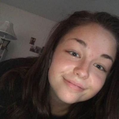 JollyTina4's profile picture. 