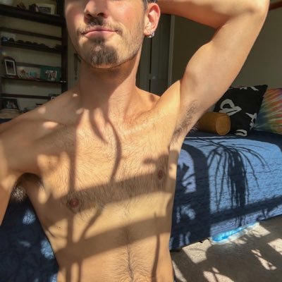 gapingtwinkhole's profile picture. Just a twink trying to have his hairy pussy destroyed, along with other kinky interests 👊🏼💦😈🐷 18+ NSFW 🔞