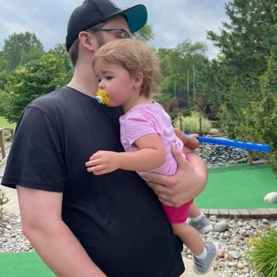 BigMeechLH's profile picture. Stay calm.